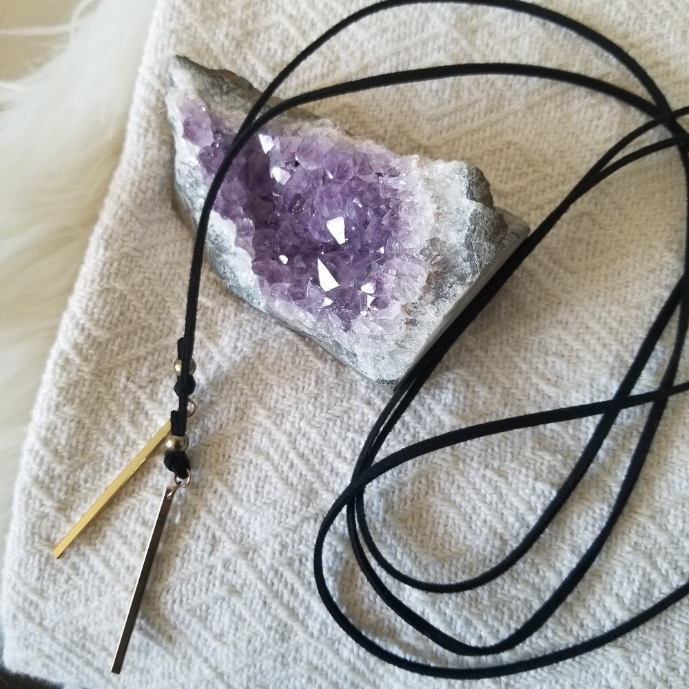 Black double wrap faux suede choker